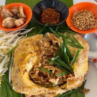 ผัดไทเฟื่องฟู ดองกะเม็ด ดองกะเม็ด