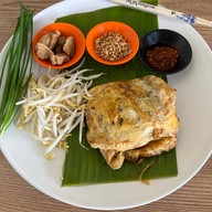 ผัดไทเฟื่องฟู ดองกะเม็ด ดองกะเม็ด