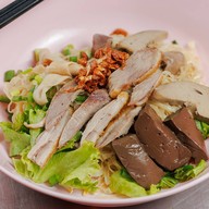 เมนูของร้าน กิตติก๋วยเตี๋ยวเป็ด ภูเก็ต สามกอง