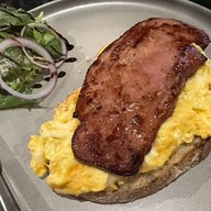 Lobs Lobster Restaurant ศาลาธรรมสพน์