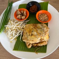 ผัดไทเฟื่องฟู ดองกะเม็ด ดองกะเม็ด