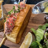 เมนูของร้าน Lobs Lobster Restaurant ศาลาธรรมสพน์