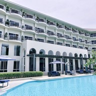 Cross Pattaya Pratamnak