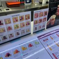 PASH Juices Central Embassy