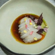 เที่ยงตรง By House Number 1712