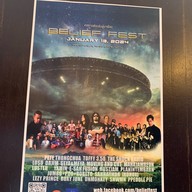 ถะโหล่ คาเฟ่