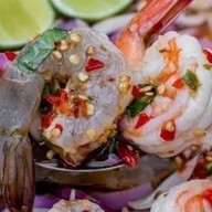 ลานยำ25 ยำแซ่บ แซลมอนนอร์เวย์สด