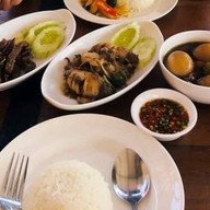 ข้าวแกงถนัดแดก ปตท.ทางด่วนบางนา ขาออก