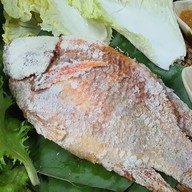 มิตรภาพบาร์ อาหารตามสั่ง