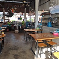 บรรยากาศ ก๋วยเตี๋ยวลูกชิ้นแคะเจ๊หลีสำเพ็ง บางบอน3