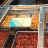 เมนูของร้าน แบมบูหมูกระทะบุฟเฟต์ วัตถุดิบหมูกระทะแช่แข็ง