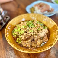 เมนูของร้าน ใบบัว ก๋วยเตี๋ยวเรือ เทียนทะเล7