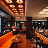 Bar 4th wall Bar 4th wall