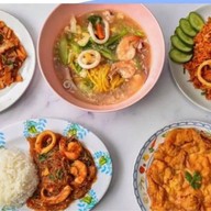 SPICY YUMM  🌶️  Food And Drink YASOTHON