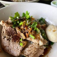 ก๋วยเตี๋ยวเรืออยุธยา (ลุงเสริม) เมืองทอง 1