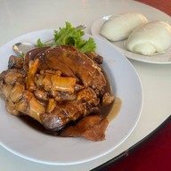 ภัตตาคารไต้ฮี้ สาขา ศรีราชา