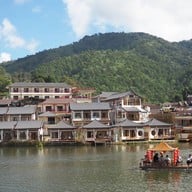 ลีไวน์รักไทย อาหารจีนยูนาน