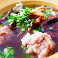ข้าวมันหมูกรอบ เสนานิคม 1