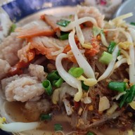 เมนูของร้าน ก๋วยเตี๋ยวติดแอร์ เจ๊จวน