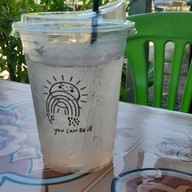 Cubes Cafe'
