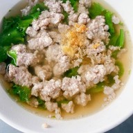 ศรีชลเกาเหลาเลือดหมู