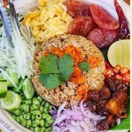 กลมกล่อม (หมี่ไก่ฉีก) Tak