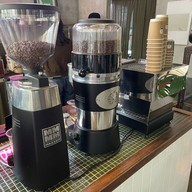 Joint.s cafe