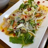 ร้านลาบส้มตำน้องแม็ก