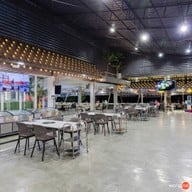 บรรยากาศ เอ็มบี ออลล์ ซีฟู้ด ภูเก็ต