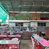 ก๋วยเตี๋ยวลิ้นวัว เจ๊เจ็งตาคลี