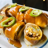 ถนัดศรี  มากินตะ