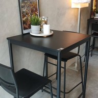 บรรยากาศ BUZZ BEER เมืองทองธานี ถนน บอนด์สตรีท