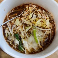 ก๋วยเตี๋ยวไก่ตุ๋น กฤตยา  เดอะ สตรีท รัชดา โซน Take Home