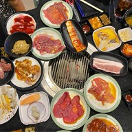 Mee-Seoul BBQ