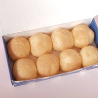 Bonnie Cafe & Bakery จอมพล (Chom Phon)