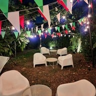 บรรยากาศ Banana&Rose (บานาน่า แอนด์ โรส) -