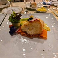 เมนูของร้าน Le Crystal Restaurant