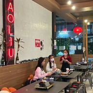 เล่าหลิว - (ชาบูหม่าล่า พรีเมียม บุฟเฟ่) One One Food Avenue (สามัคคี-ประชาชื่น)