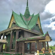 บรรยากาศ วัดป่ามหาเจดีย์แก้ว (วัดล้านขวด)