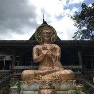 บรรยากาศ วัดป่ามหาเจดีย์แก้ว (วัดล้านขวด)