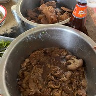 ก๋วยเตี๋ยวในซอยbyนายเอื้อ