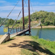 สะพานแขวนแก่งกระจาน