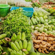 เล็กขายผัก ตลาดสดพัฒนาการ