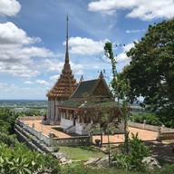 บรรยากาศ วัดเขาดีสลัก