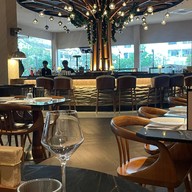 Mr.french Sukhumvit49