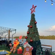 มีน้ำ มีปลา Cafe&restaurant