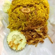 ไก่ทอดวานีต้า โต้รุ่งฉื่อฉาง(เจ้าเก่าหน้าเซเว่น)