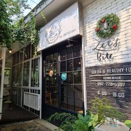หน้าร้าน Let's Bite Homemade Let's Bite Homemade
