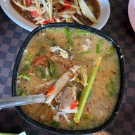 ส้มตำเงินล้าน เจ้สาย ไก่ย่างพังโคน 1