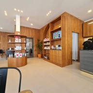 Roastniyom Exclusive Hyde ราชพฤกษ์